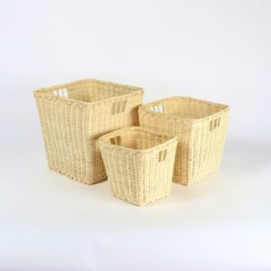 Serie cesti quadrati in midollino