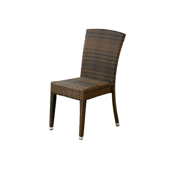 Sedia marrone in polyrattan